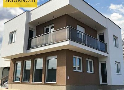 5656544125967125803992396048404470734258176o1597166734