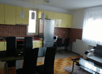 20181225100856Burst011606320800