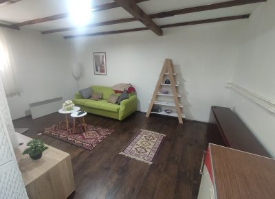 IMG202105091443241630673920