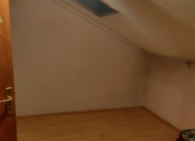 IMG202110061943501634906340