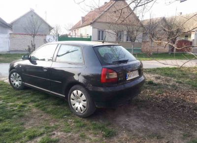 audi51648579073