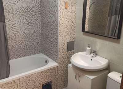 IMG202204061956591649272734