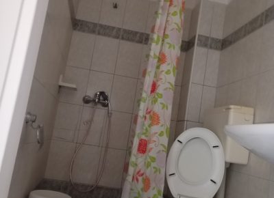 IMG202410071802381728460848