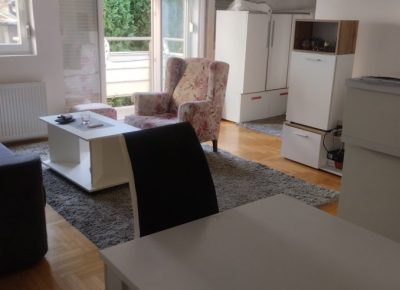 IMG-035feba88e4bac14332eae4ef0d0ab94-V